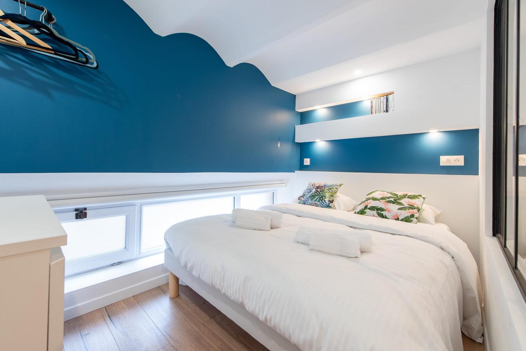 Le Chanceux Fabuleux Duplex En Design, Pour Loisir En Couple Ou Congres Apartment